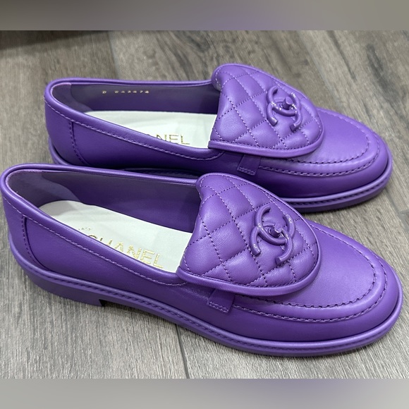 2023 CHANEL CC LOGO LOCK PURPLE LEATHER LOAFERS OXFORD SHOES 37 NEW - Picture 4 of 16